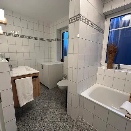 Semesterbostad Luxx Downtown - Design-apartment Zentral Im Ort *