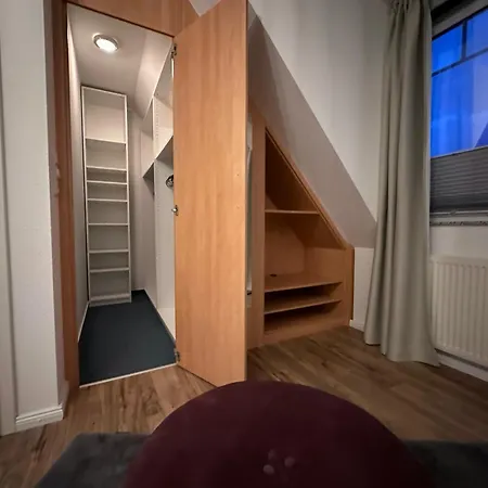 Luxx Downtown - Design-apartment Zentral Im Ort Semesterbostad